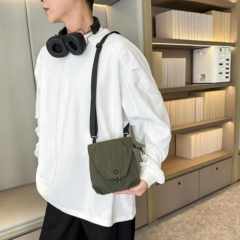1 Stück Tragbare Umhängetasche Unisex Wasserdichte Nylon-Umhängetasche Lässige Handytasche für Reisen – Detail 2