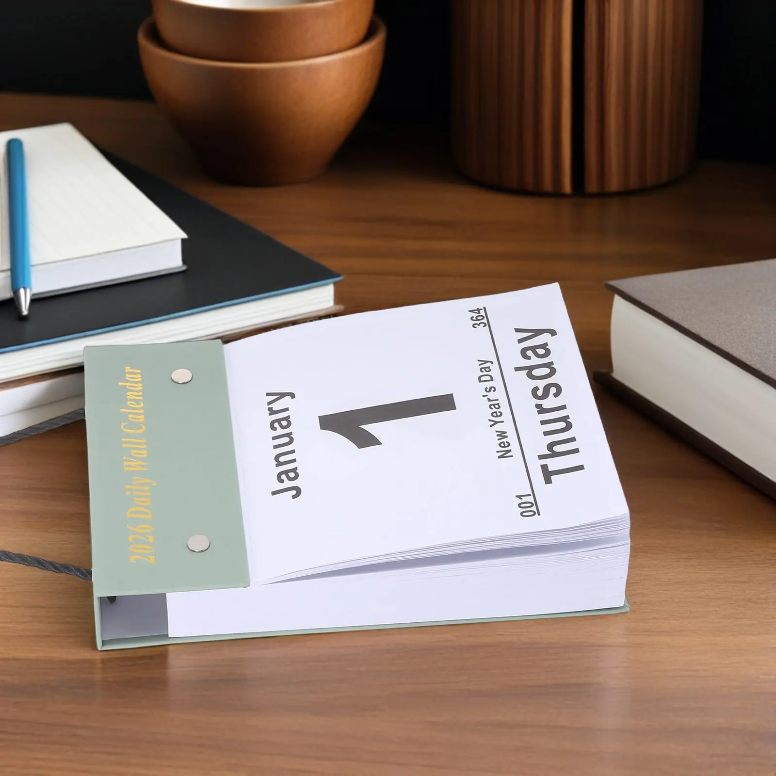 

Daily Tear-Off Wall Calendar 2026 Large Print Clear Date Vertical Design for Home Office Classroom Bedroom Space-Saving Schedule