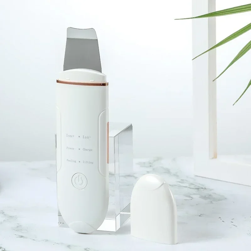 Pulizia profonda del viso, detergente per pori, rimozione di punti neri e acne, peeling e lifting della pelle, scrubber ad ultrasuoni per la pelle del viso