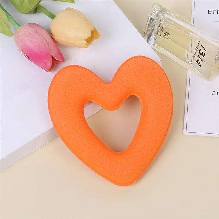 1pc Heart Shaped Hair Curler Hair Styling Tool Women Girls Sponge Bract Head Meatball Bun Maker Ring Donut Hair Accessories