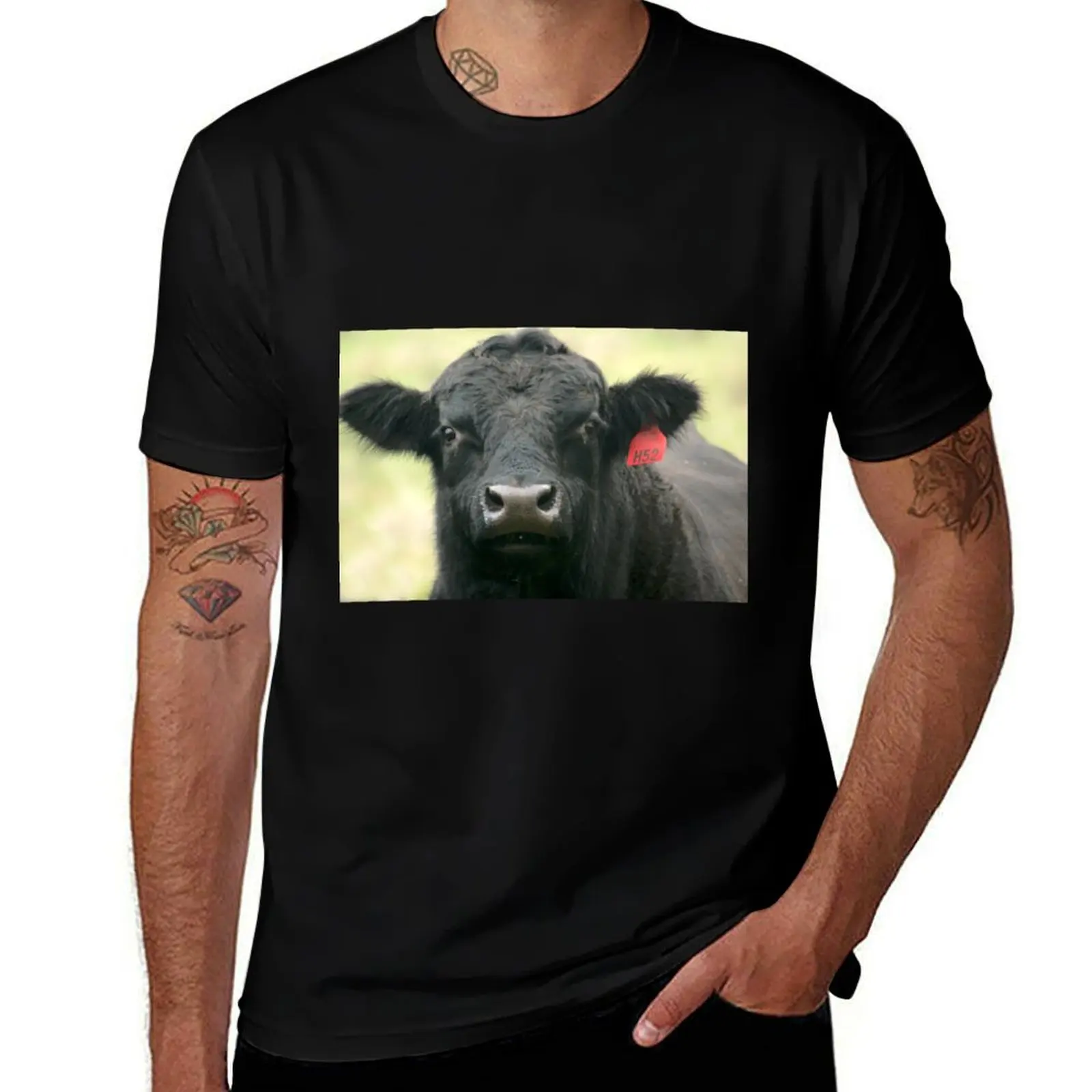 

Black angus bull T-Shirt Funny t-shirt oversize t-shirts man funny gifts tees Short sleeve tee men