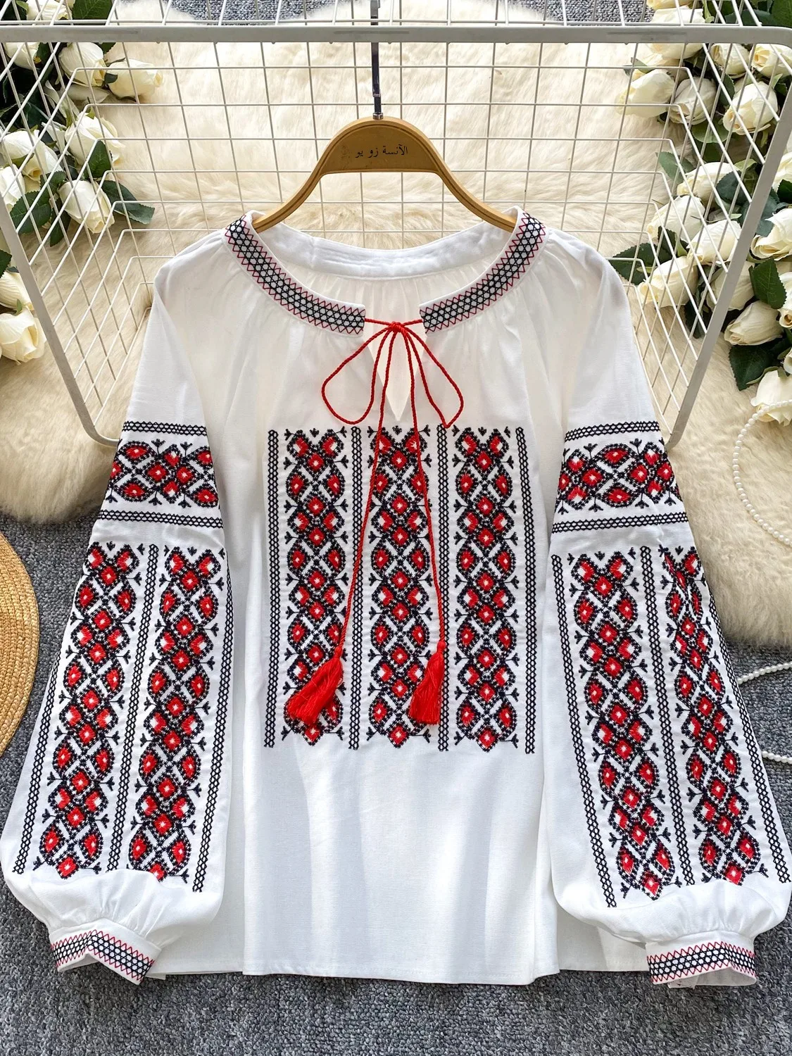 Retro Ethnic Style Embroidered Loose Fit Lantern Sleeve Women's Shirt Fashionable Slimming Trendy Top for Autumn 2025