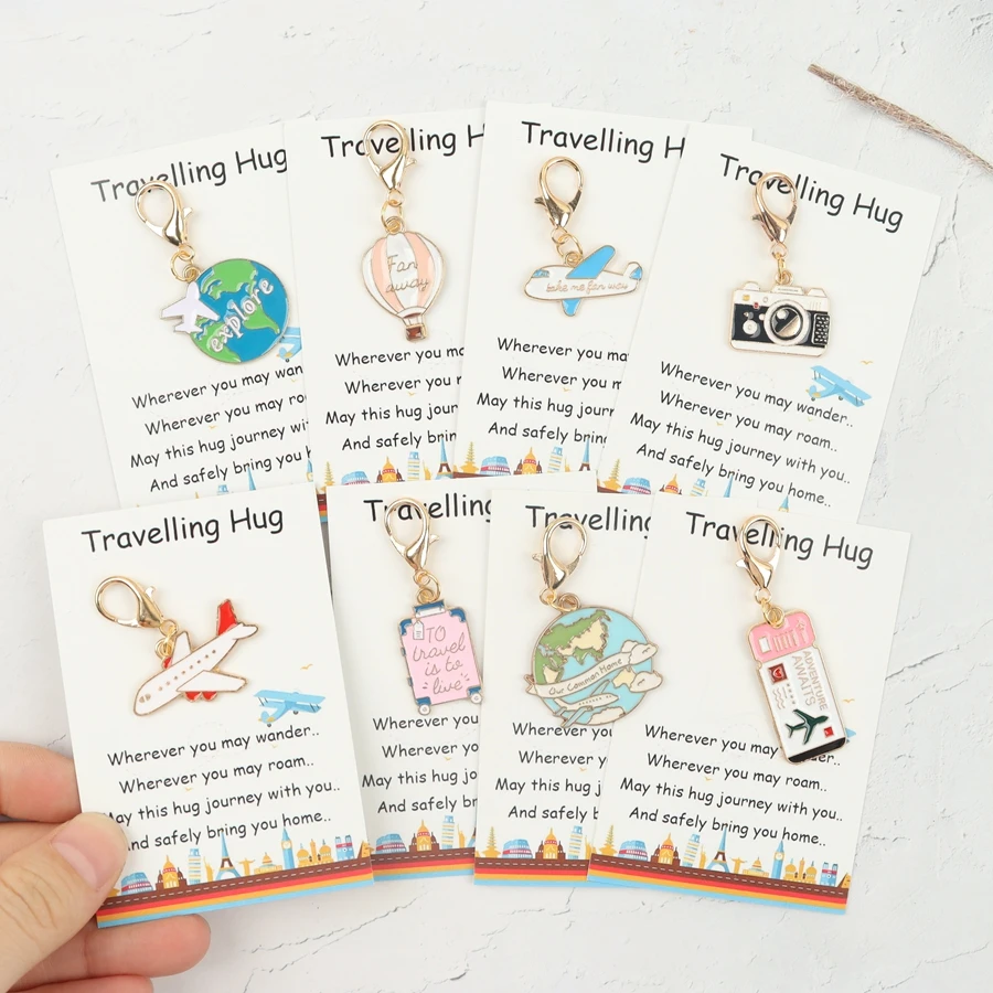 8-Piece Travel Keychain Set, P - đánh giá và giá Travel Accessories As Gifts