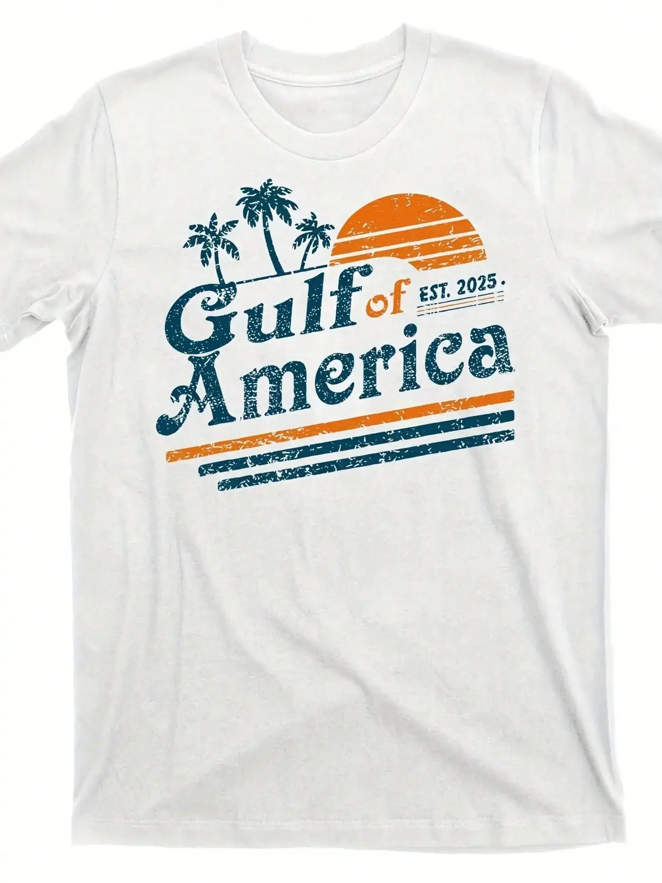 تي شيرت رجالي برسومات Retro Vintage Gulf Of America - تي شيرت قطني رمادي فاتح مع تصميم شجرة النخيل الغروب، EST 2025 #1