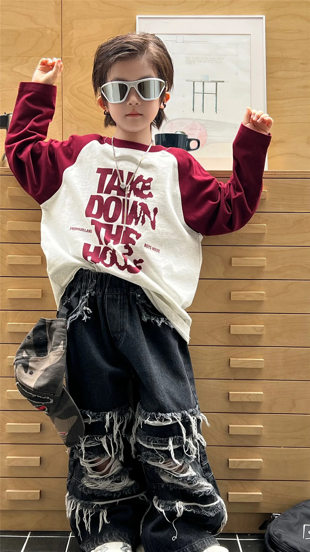 25 Autumn Children's Clothing Base Shirt With Long Sleeves And Holes In The Bottom Layer