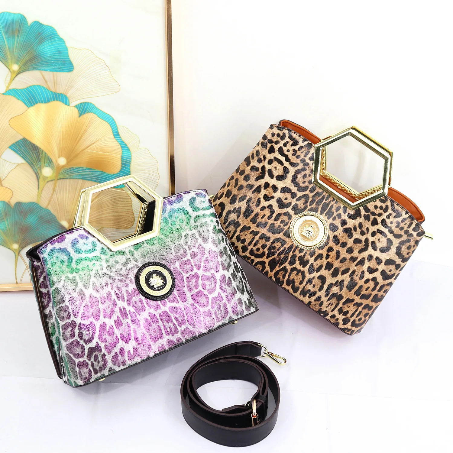 

Chic High-End Casual Diaper Bag For Women Elegant Crossbody Handbag Designer Luxury Leather Retro Shoulder Tote Large Capacity