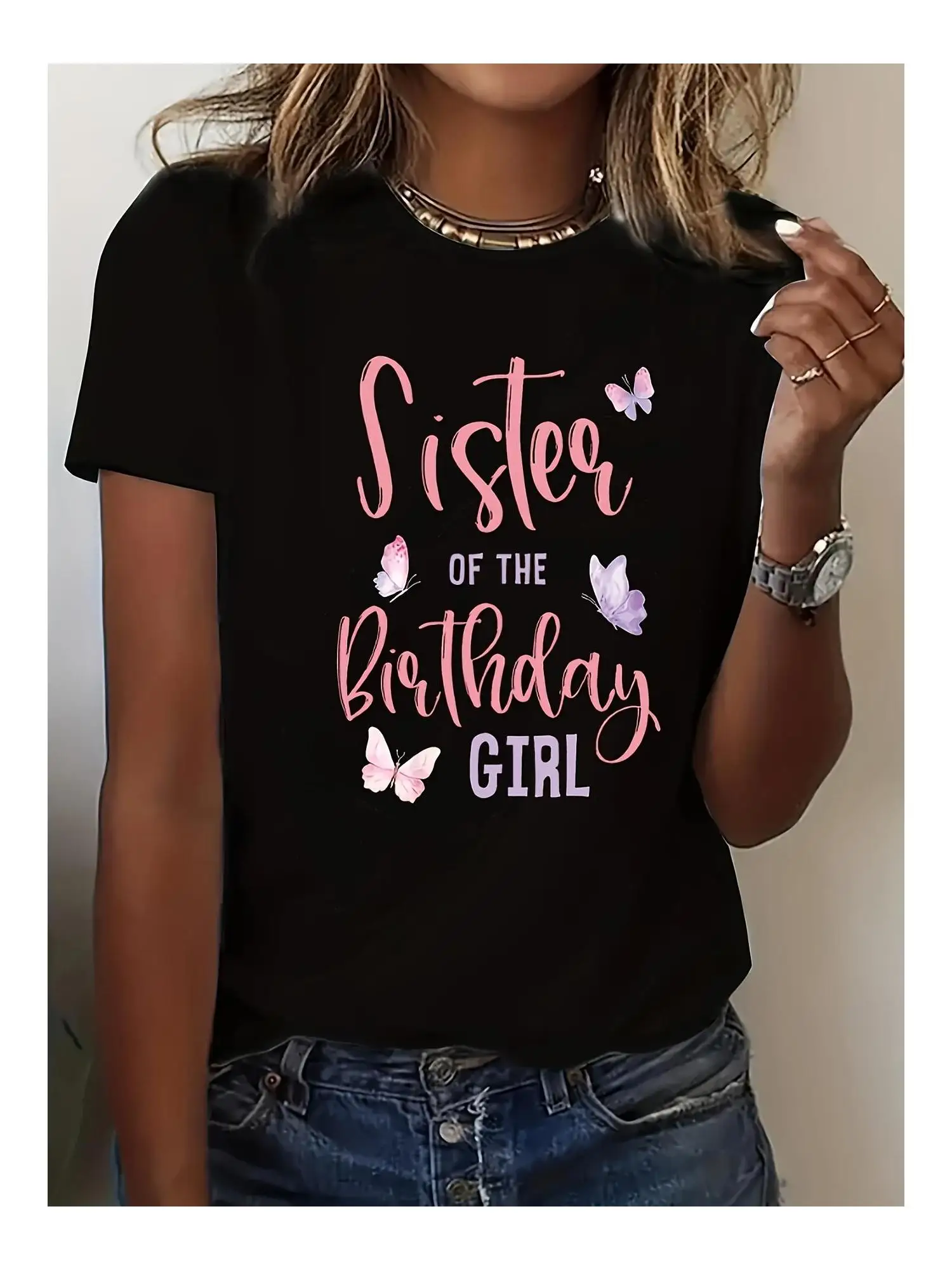

Soft "Sister of the Birthday" Butterfly Graphic T-Shirt Casual Crew Neck Short Sleeve Perfect for Birthday Celebrations