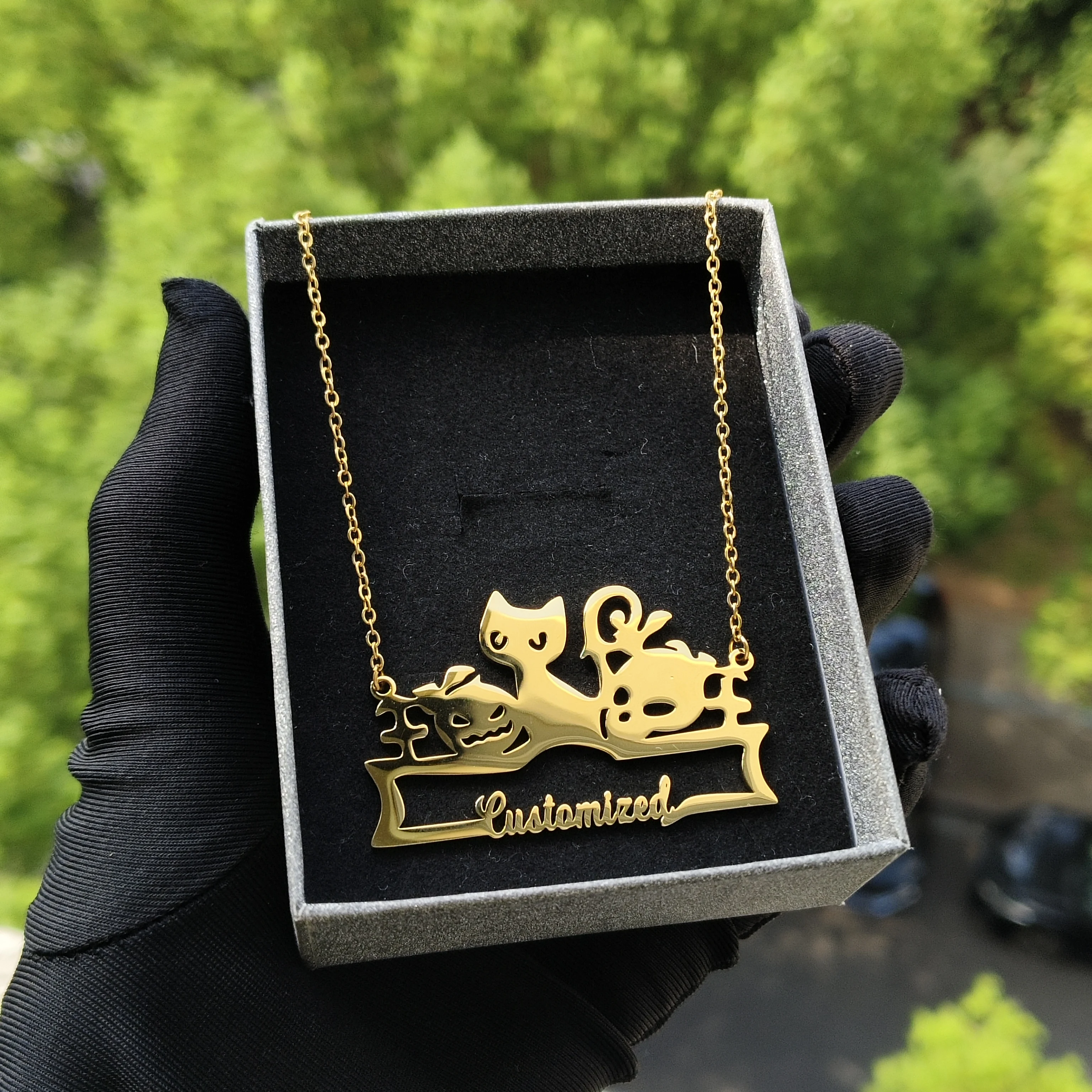 

DHQH Wholesale Customized Name Halloween Necklace Personalized Letter Cute Necklace Halloween Gift Manufacturer Direct Sales