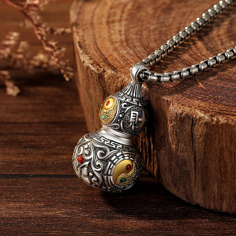 

Lucky Blessing Calabash Pendant For Men Jewelry Vintage Relief The Eight Diagrams Amulet Necklace Male Choker Accessories Lady