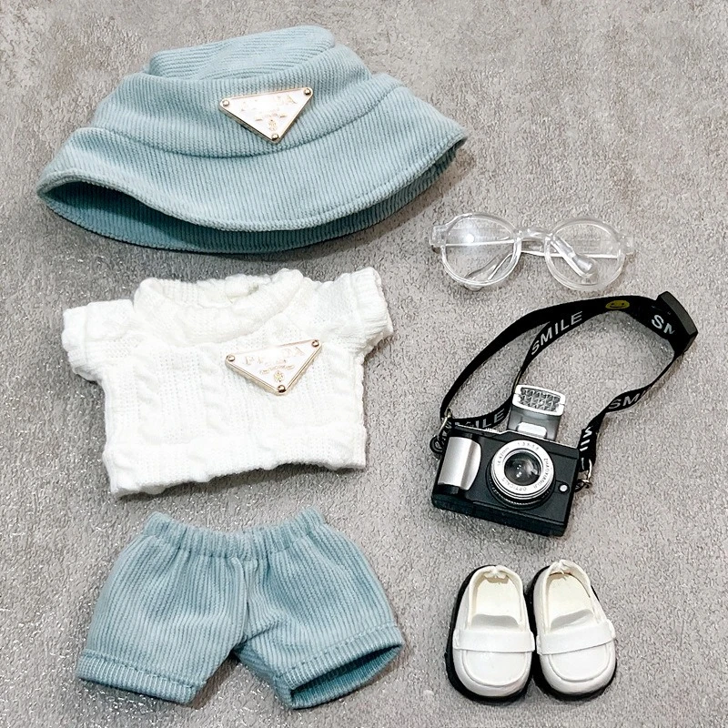 Labubu Vestiti per bambini di prima e seconda generazione Labubu Triangolo Maglione Tuta Set di cappelli possono essere indossati Strumenti EDC per esterni