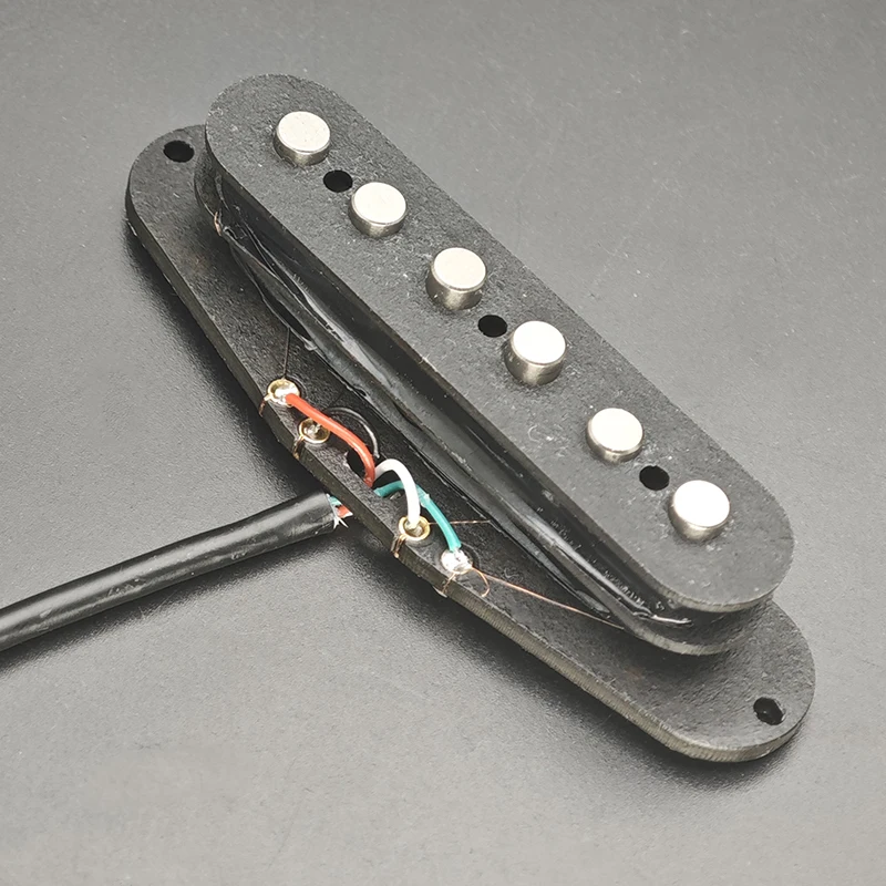 

Alnico 2/8 Stacked Pickup for ST Guitar Noise Reduction Staggered Top Pole Pieces Vintage Tone Noiseless Split Coil