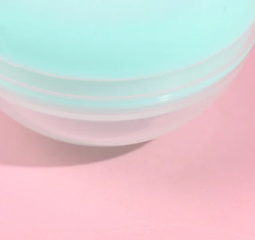 【BBS】100 stuks plastic lege speelgoedautomaatcapsules half heldere halve kleur ronde bal