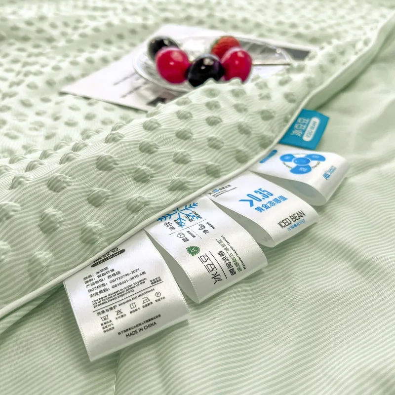 3D Massage Soft Cooling Blanket for Home Thin Breathable Skin-Friendly Striped Quilt Double Single Bed Air Condition Comforter