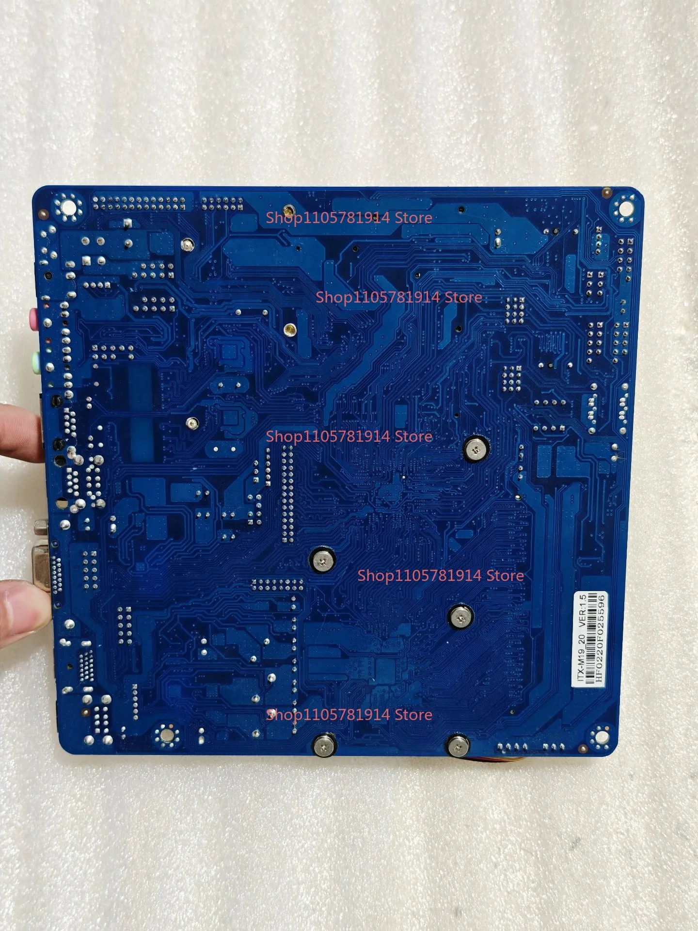 For ITX-M19 All-in-one Main Board, Specification 17x17, Low-power Main Board Integrating CPU and Fan, 1037U Processor
