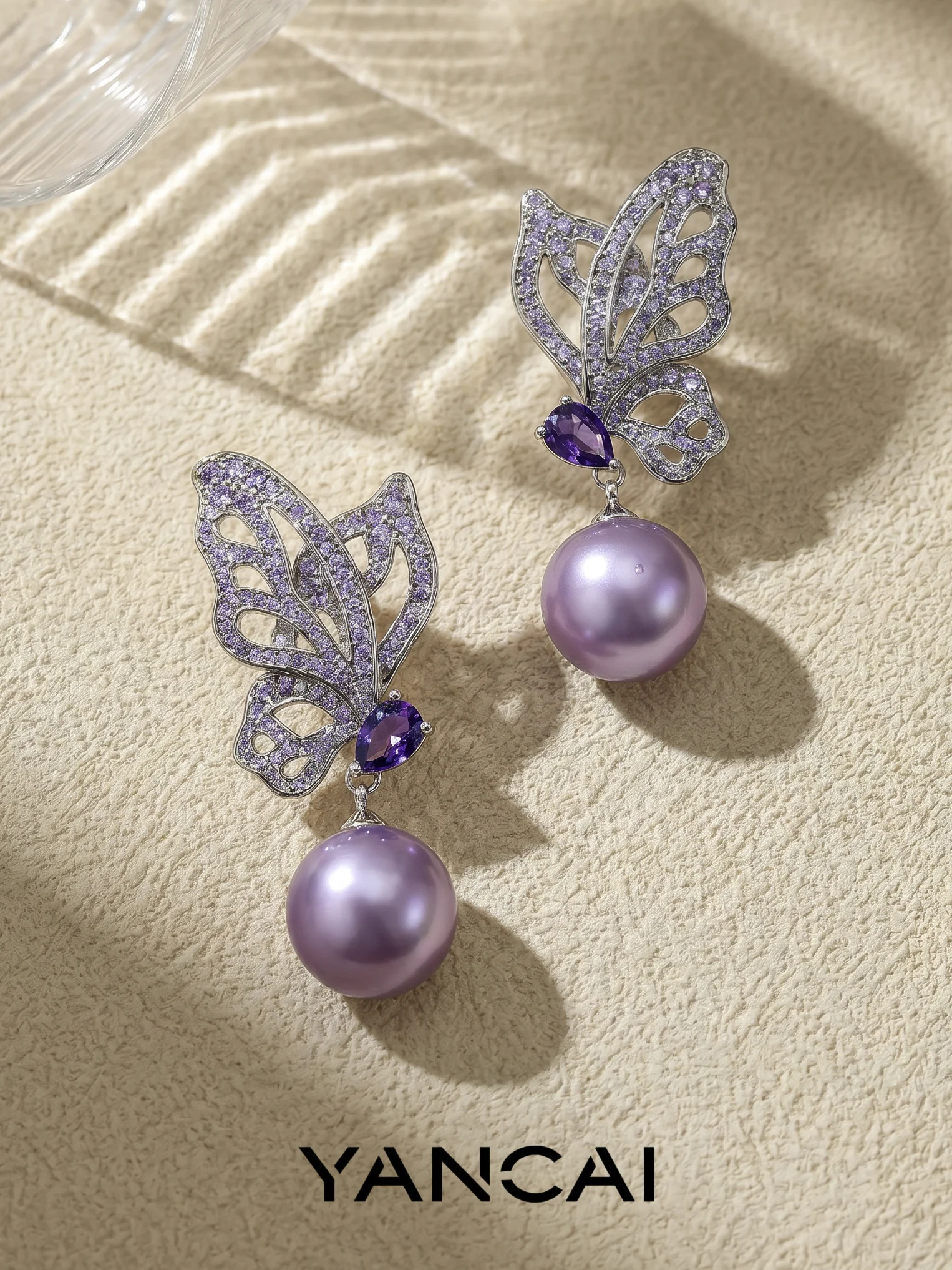 exaggerated-3d-purple-pearl-earrings-women's-fashion-jewelry-studs-original-design-luxury-light-weight-earrings