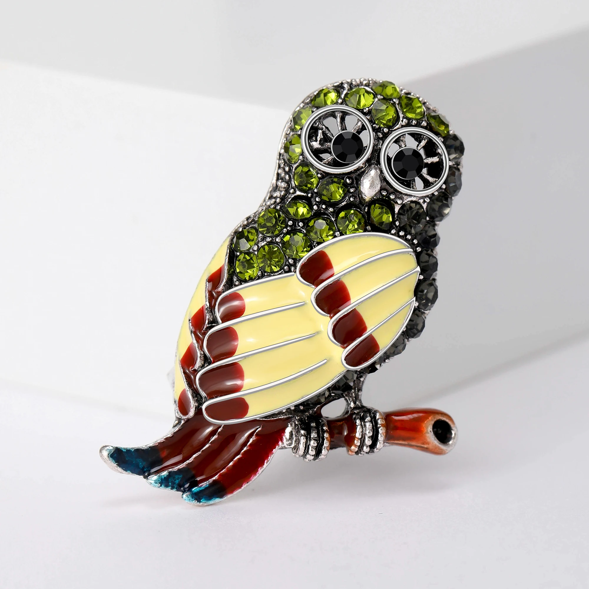 

Enamel Owl Pin for Women Unisex Rhinestone Eagle Brooches Event Party Backpack Decoration Clothes Accessories