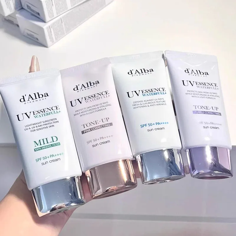 Protector Solar d'Alba 50mL, Esencia UV Púrpura, Crema Solar SPF50+ PA++++, Hidratante, Suave, Nutritiva y Refrescante para el Cuidado de la Piel