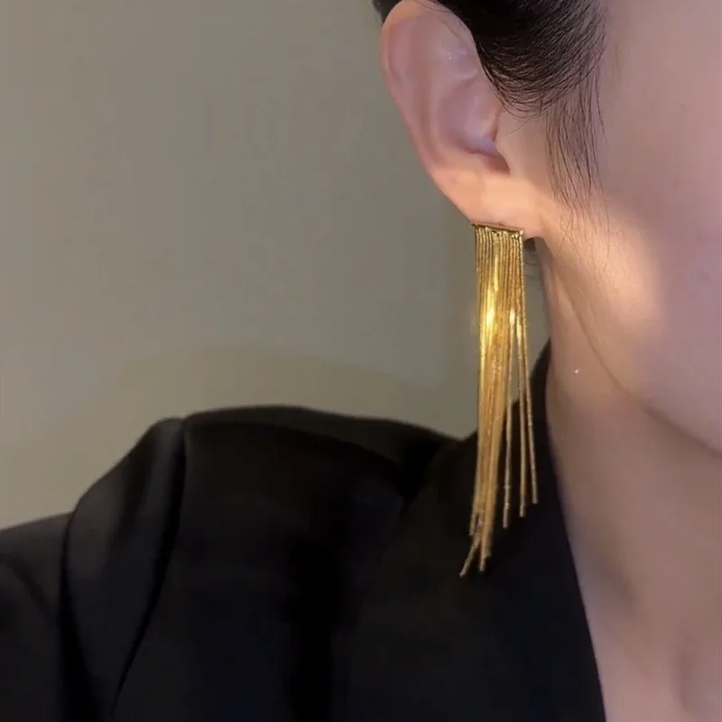 Fashion Statement Earring Long Metal Chain Gold Color Bling Tassels Earrings for Women Ms Wedding Jewelry Daily Pendant Gift