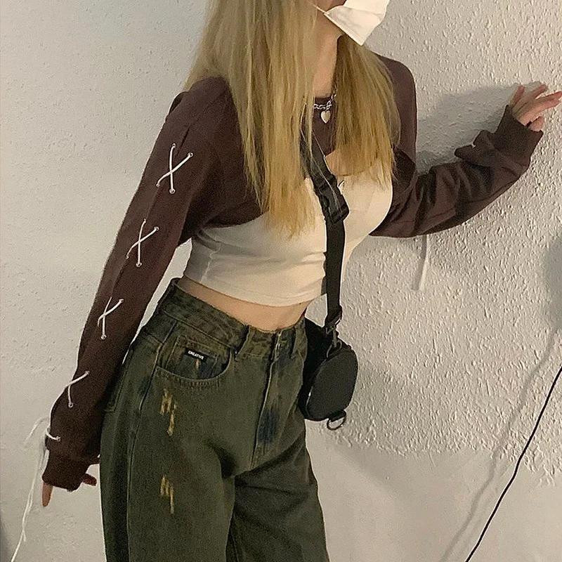 

Sets Women Crops T-shirts Chic Retro Harajuku High Street All-match Casual Fashion Inside Camisole Basic Student Spring Fall Ins