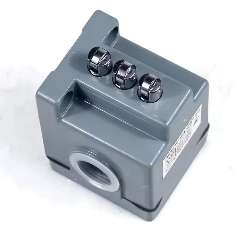CNC Machine Tool Stroke Switch Milling Machine Grinder Stroke Machining Center Limit Switch JW2A-11Z/3