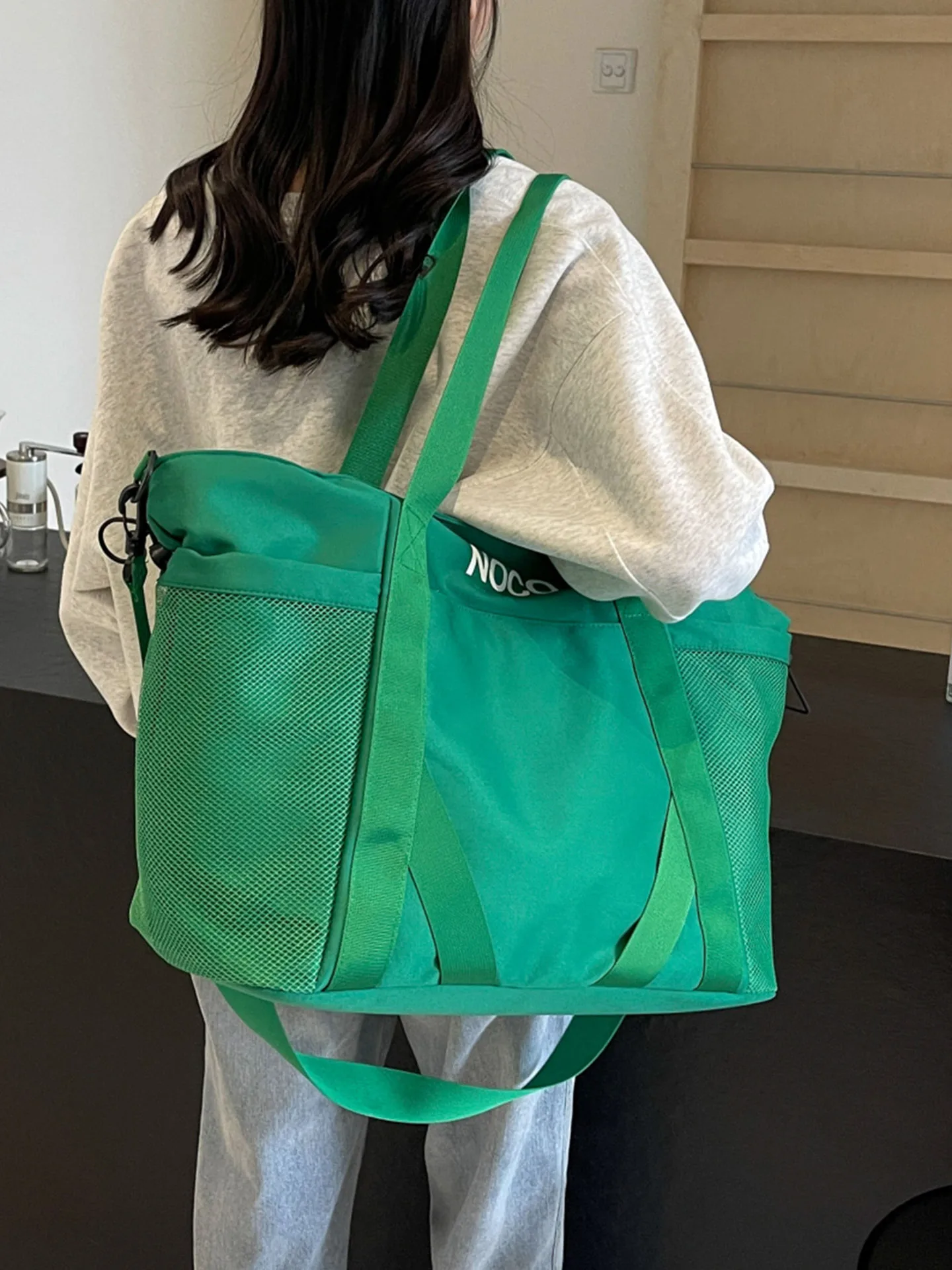 unisex-large-capacity-short-trip-lightweight-travel-bag-crossbody-shoulder-bag-nylon-material-foldable-leisure-casual-backpack