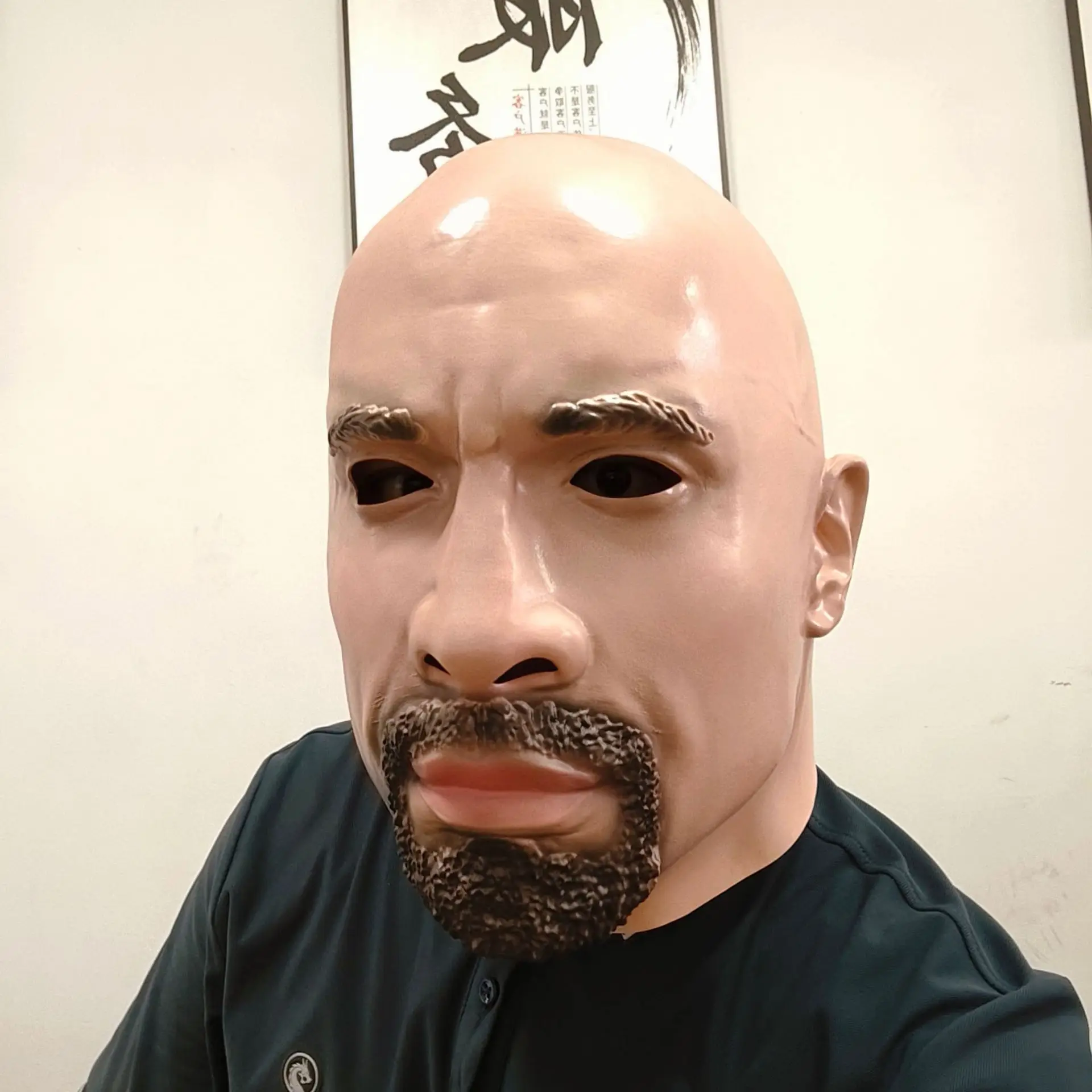 Realistische Glatzkopf-Latexmaske, bärtige Männergesichtsmaske, Erwachsenen-Halloween-Karneval-Kostüm-Cosplay-Party-Requisiten – Detail 2