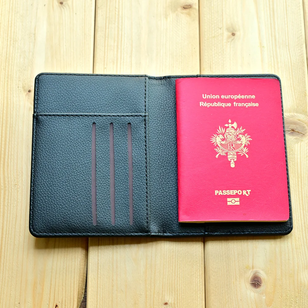 Metal Russian National Emblem Passport Cover Fashion Travel Wallet Passport Bag Travel Document Organizer Passports Clip view 4