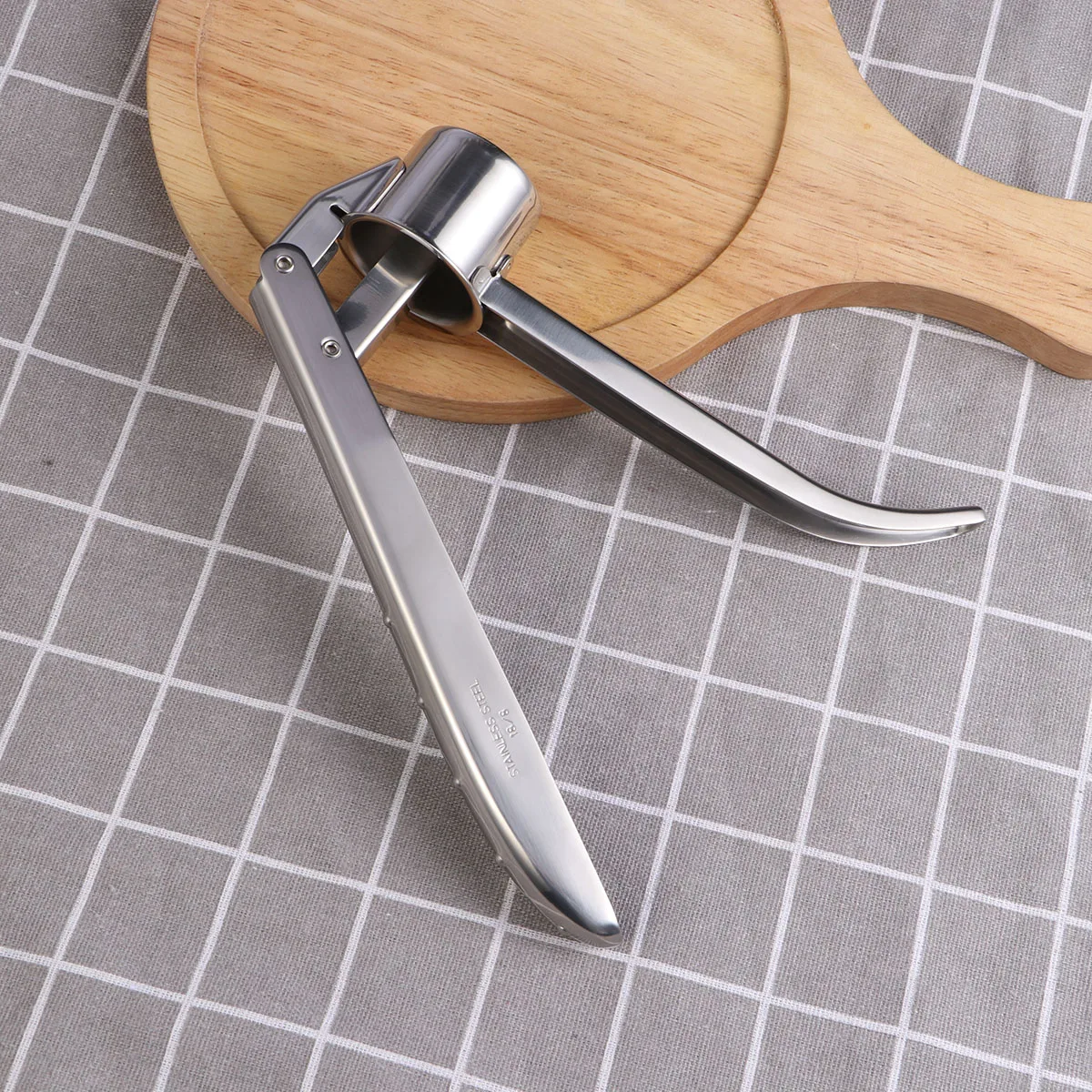 

Stainless Steel Garlic Press 304 Easy Tool Ricer Mincer Kitchen Gadgets Ginger Crusher Anti Rust
