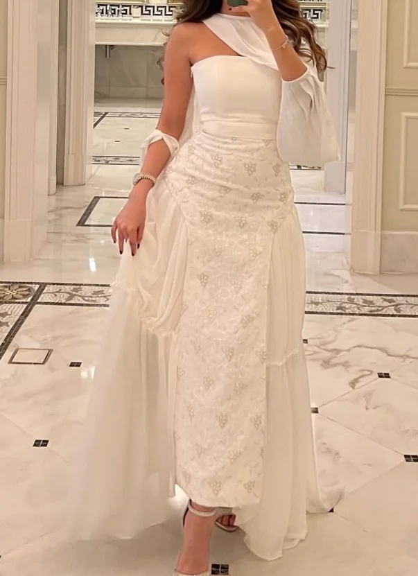 Abito elegante da donna senza maniche con perline e applicazioni di strascico alla caviglia personalizzato di alta qualità per la festa di nozze