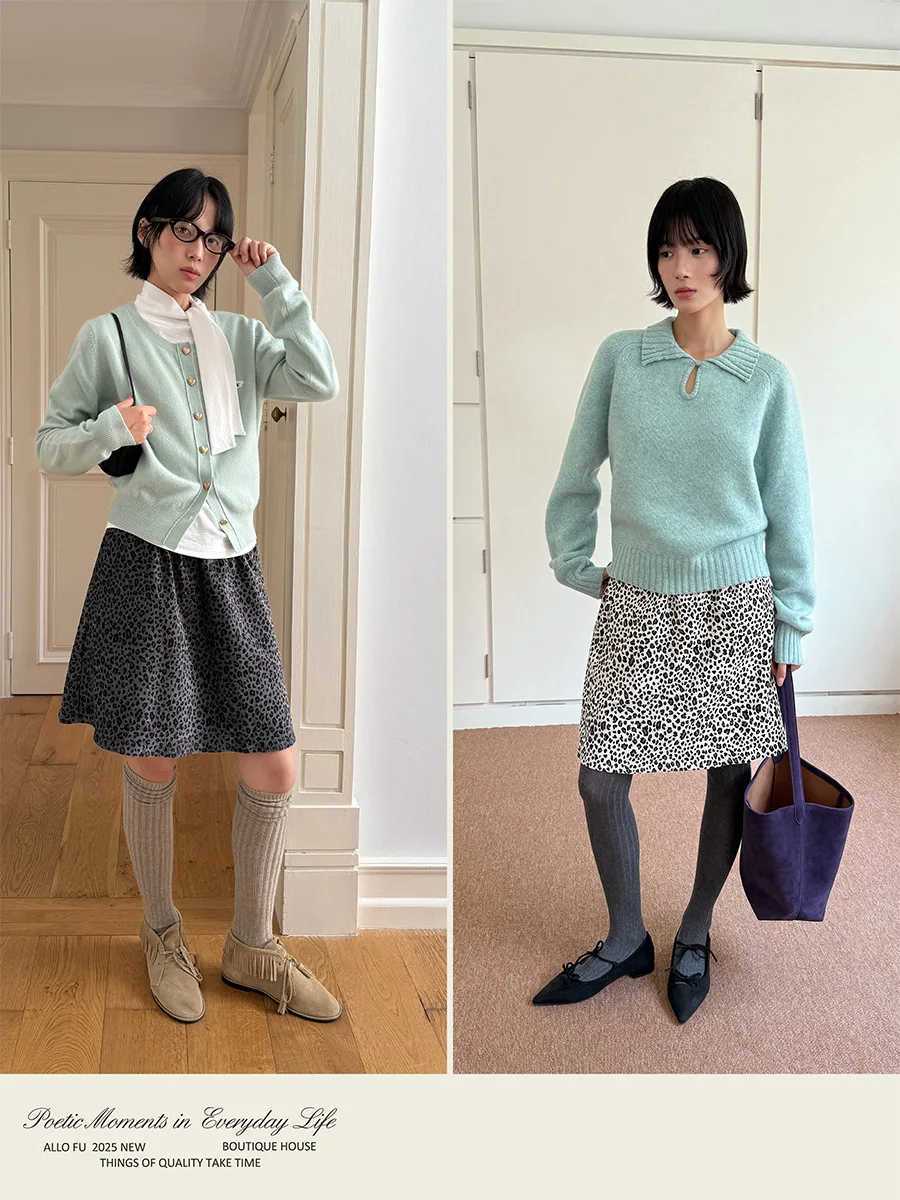 

Skirts Casual Women Korean Fashion Mini High-Waisted Design Trendy Look Chic Modern Style Feminine Details Young Forward Tassel