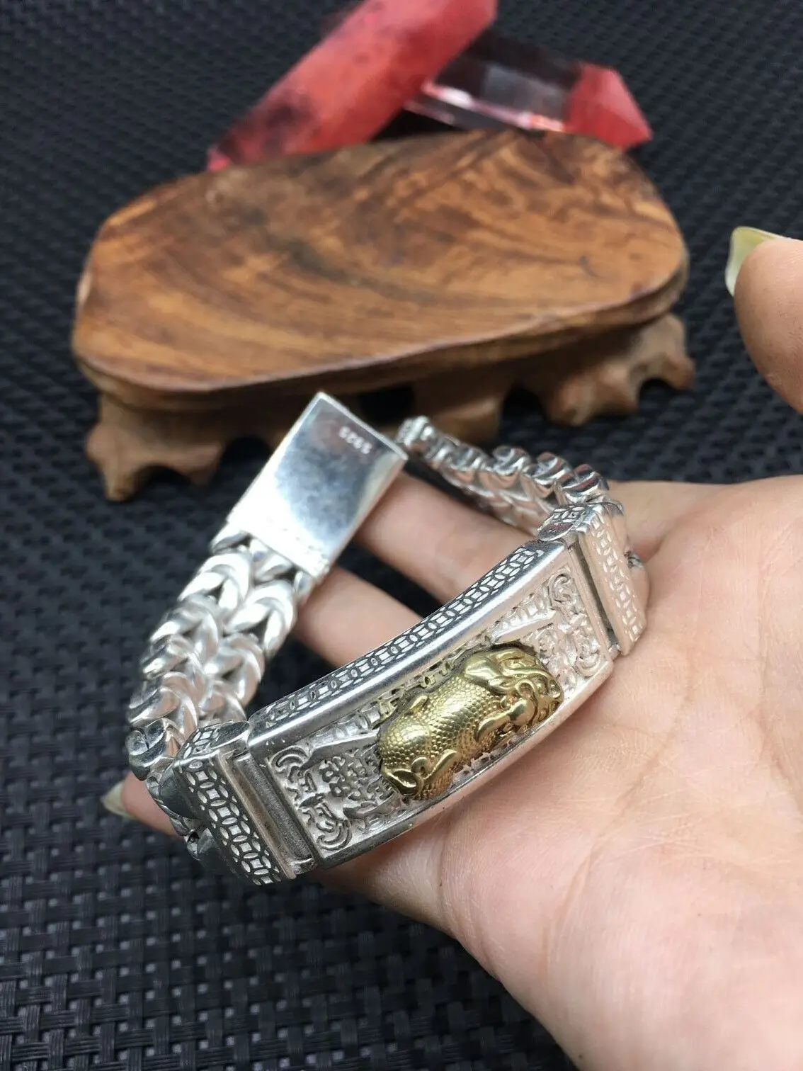 Asian chinese old miao silver hand cast statue bracelet jewel cool gift