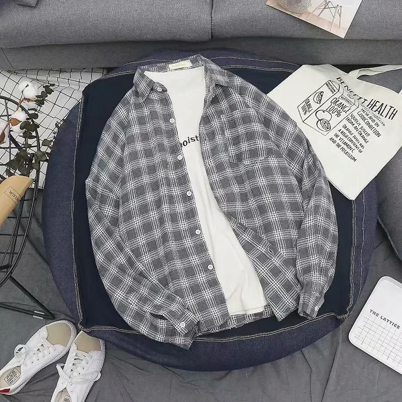 

Loose Men's Long Sve Plaid irt Thin Spring Faion Outerwear Hong Kong Sle Youth ular Spring Autumn Season irt