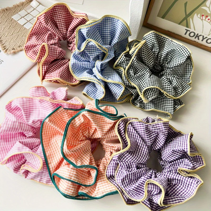 Kariertes Haargummi – Balletcore-Haargummi mit Rüschenrand |   Vintage-inspiriertes, voluminöses Hochsteckfrisur-Accessoire, elastische Haarbänder