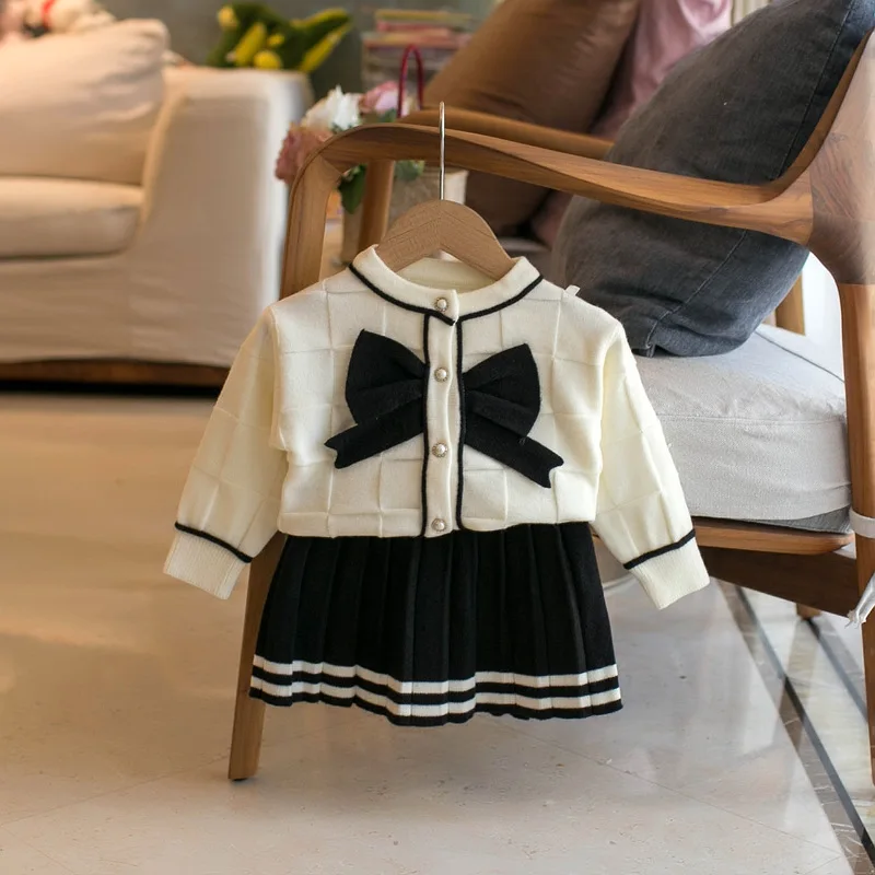 2023 Autumn Winter Girls\' Set Children\'s New Large Bow Sweater Single breasted Cardigan Coat+pleated Skirt Baby Kids Suit