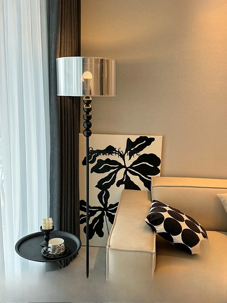 Bauhaus retro floor-to-ceiling luminous object Italian minimalist designer high sense