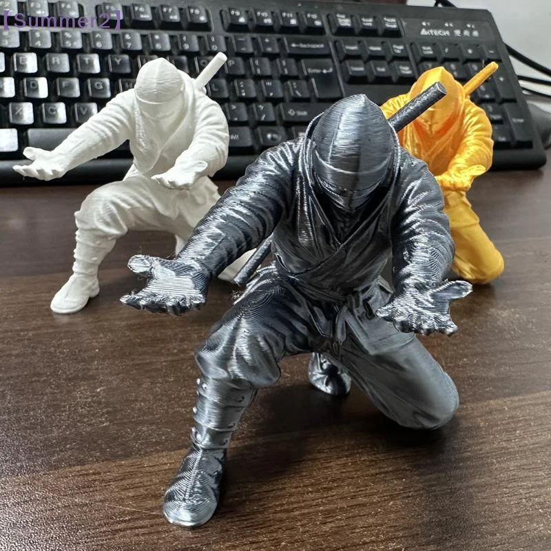 【Xia2】3D Printed Anime Figure Pen Holder Creative Action Figure Desk Organizer Kawaii Desk Decor For Office School Gift{S}