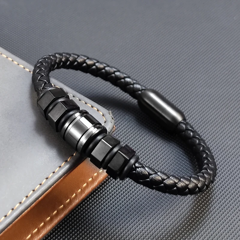Luxury Simplicity Stainless Steel Hexagonal Shape Men\'s Leather Woven Bracelet Punk Style Men\'s Jewelry Gift Bracelet Homme