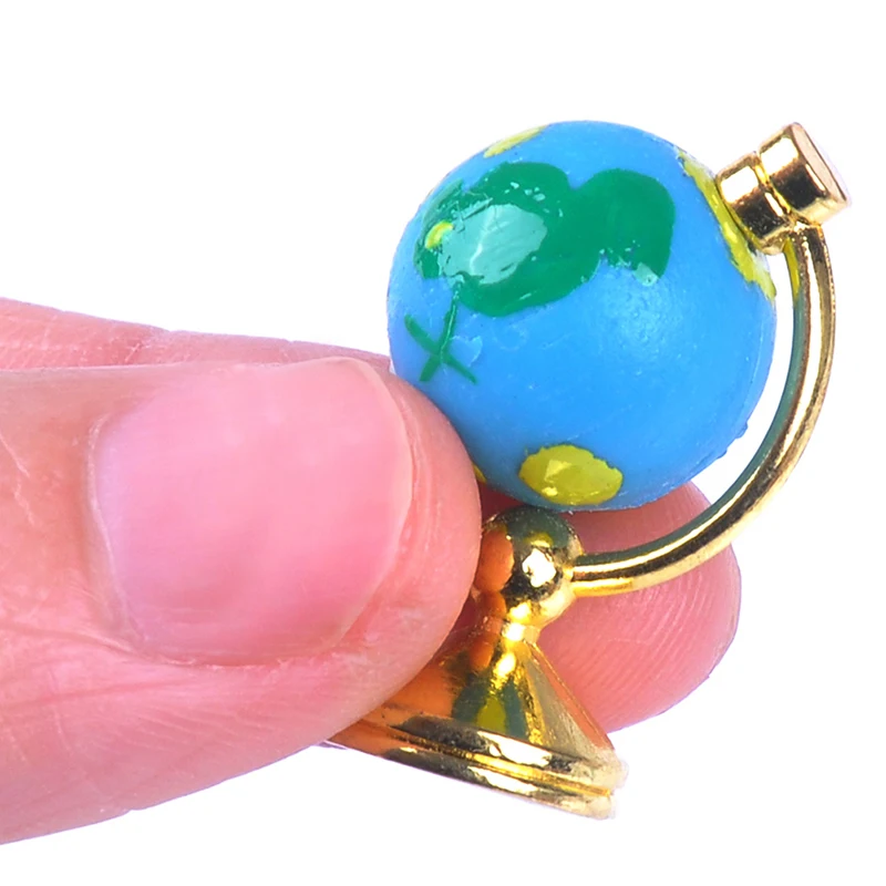 ลูกโลกจำลองหมุนได้ขนาด 1:12 สำหรับตกแต่งบ้านตุ๊กตา ทำจากโลหะผสมสีน้ำเงิน จำนวน 1 ชิ้น