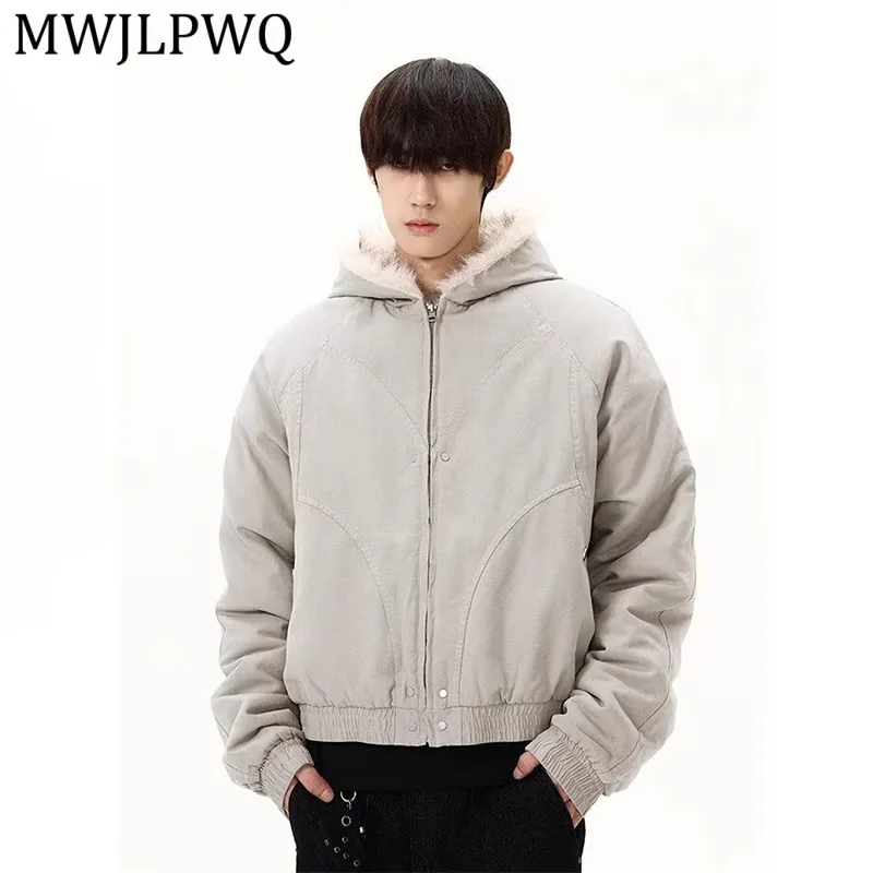 

MWJLPWQ 2026 Winter Chic Style Fur Collar Jacket Men's High Street Long Sleeve Oversized Short Hooded Cotton Coat Trendy 16516