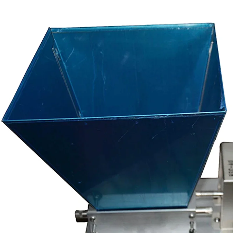 Penggiling Malt Listrik 60W Pabrik Tepung 220V Penggiling Rol Baja Tahan Karat Baja Karbon Kecil Pengolahan Gandum Rumah Tangga