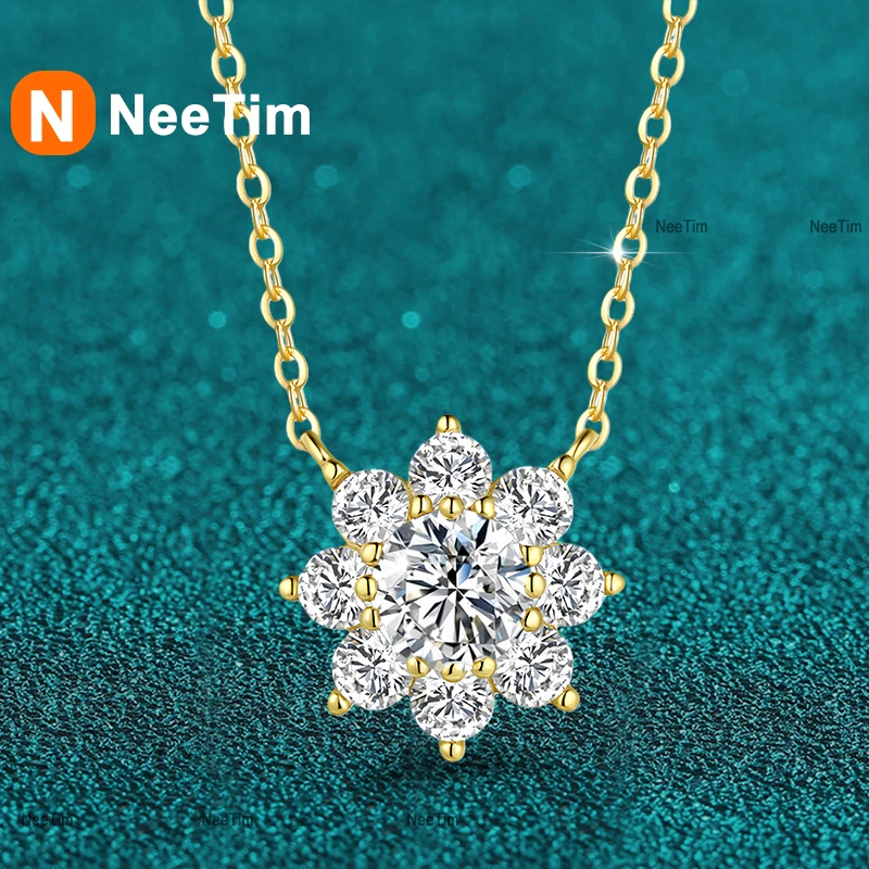 

NeeTim 1ct D VVS1 Moissanite Necklaces for Women 925 Sterling Silver with 18k Gold Plated Pendant Charms Female Necklace Chain