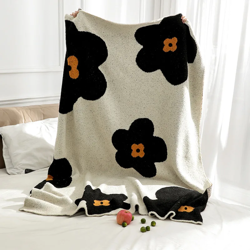 

Half Velvet Knitted Blankets Four Seasons Universal Korean Style Sunflower Polyester Fabric Sofa Office Nap Cover Blanket