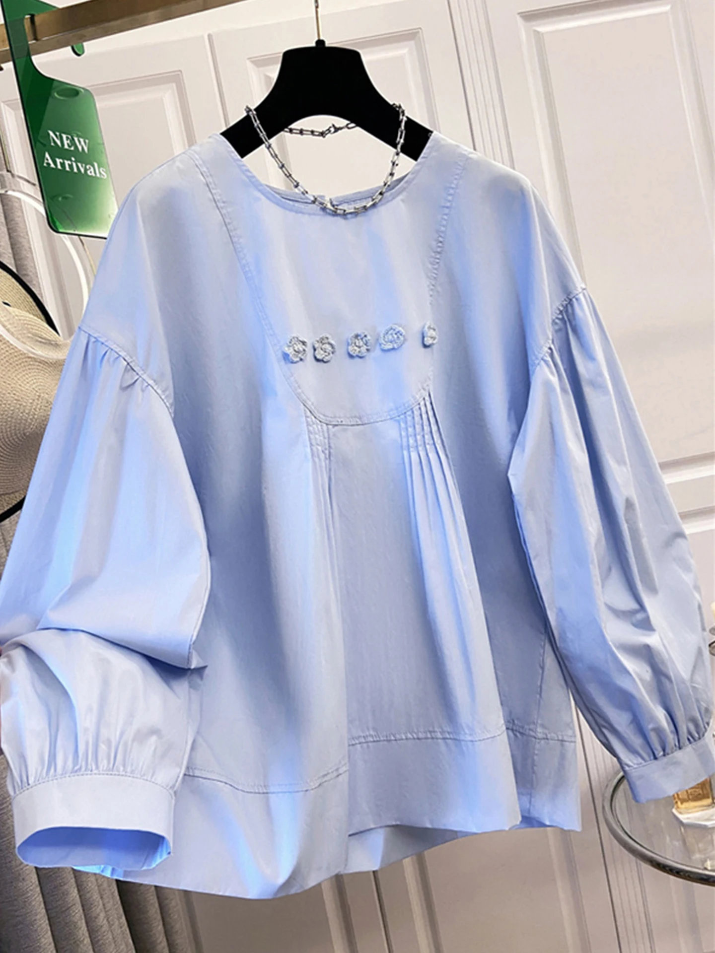 

Синяя блузка с 3D-цветами и узором в виде фонариков, женская, больших размеров, скрывающая живот, в корейском стиле, свободного кроя, весенняя, модная, утягивающая, с эффектом похудения