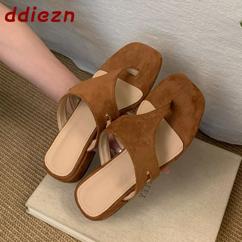 

Fashion Soft Women Slippers Flat Shoes New In Summer Beach Casual Female Slides Sandals Flip Flops Ladies Slippers Shoes
