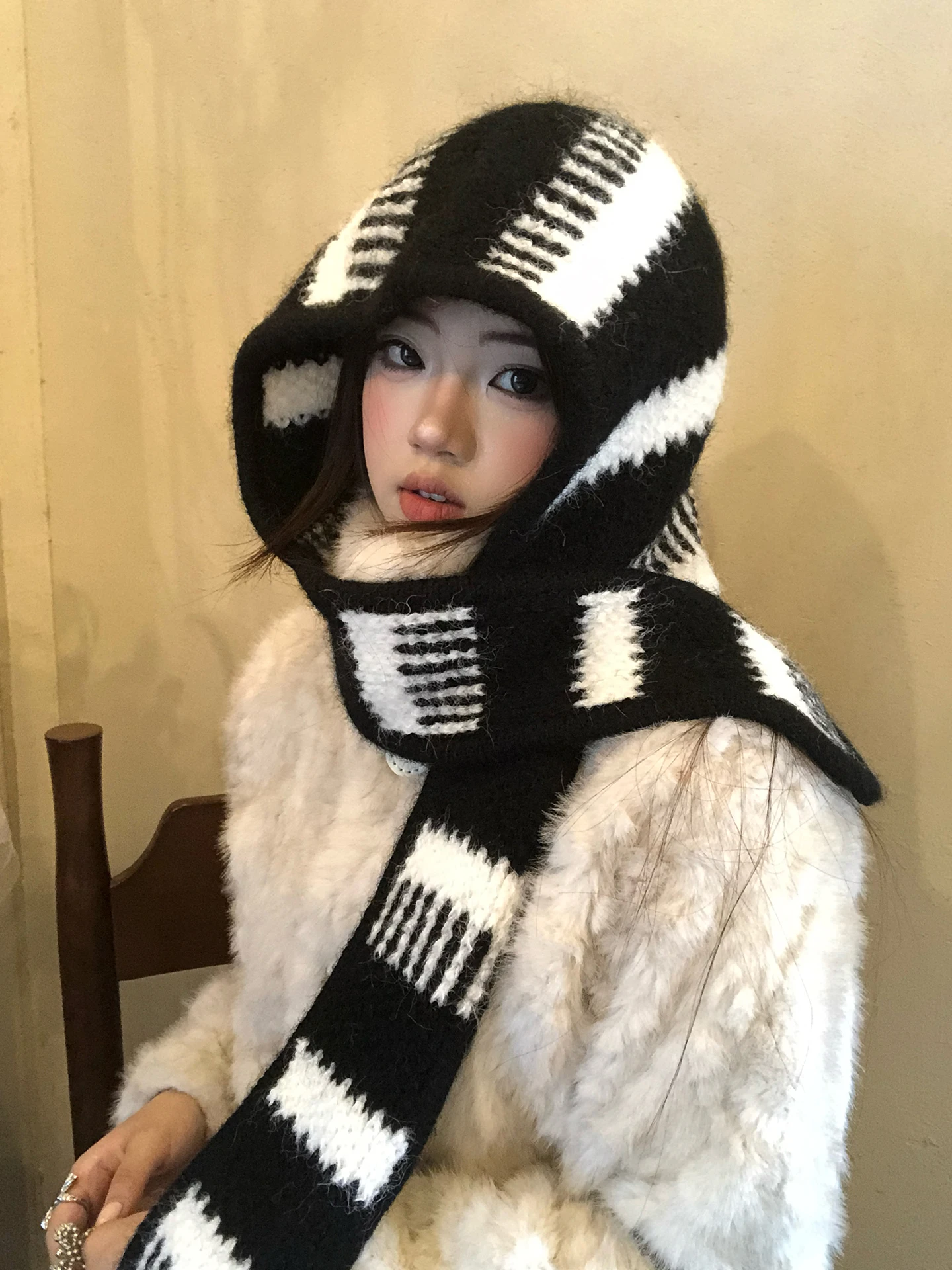 Korean Style Women's Knitted Balaclava Cap Autumn Winter Warmth Cold Resistant Scarf Hat Integrated Warm Stripe Design Hat