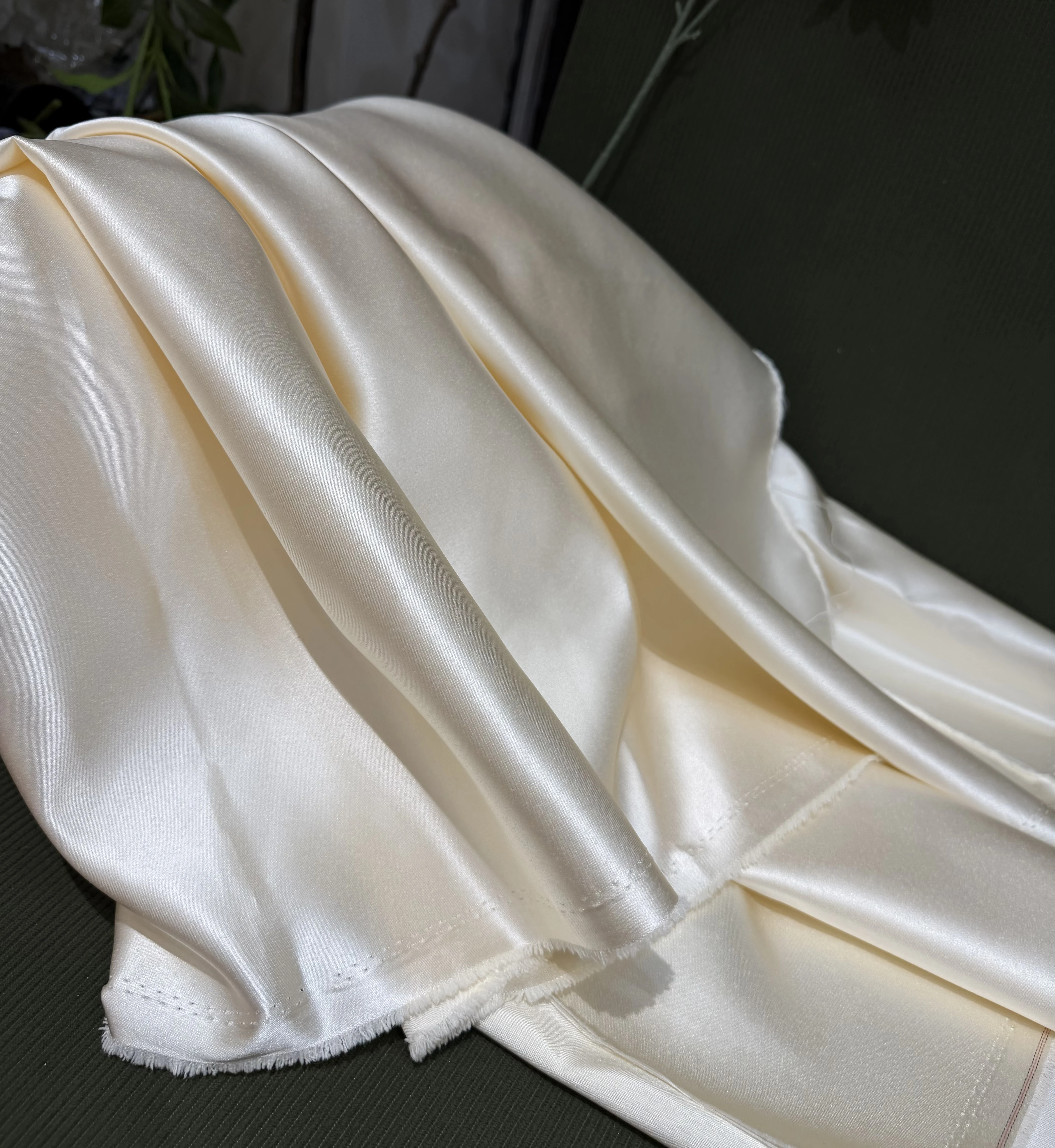 Draping Fabric for Wedding Dress Satin Material 395 Upright Champagne White Thick Fabric