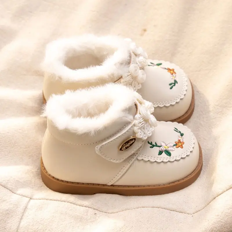 أحذية الثلوج المطرزة للفتيات 2024 مجموعة شتاء جديدة مع مخمل سميك للأطفال البنات أحذية قطنية ناعمة من الأسفل للأطفال #4