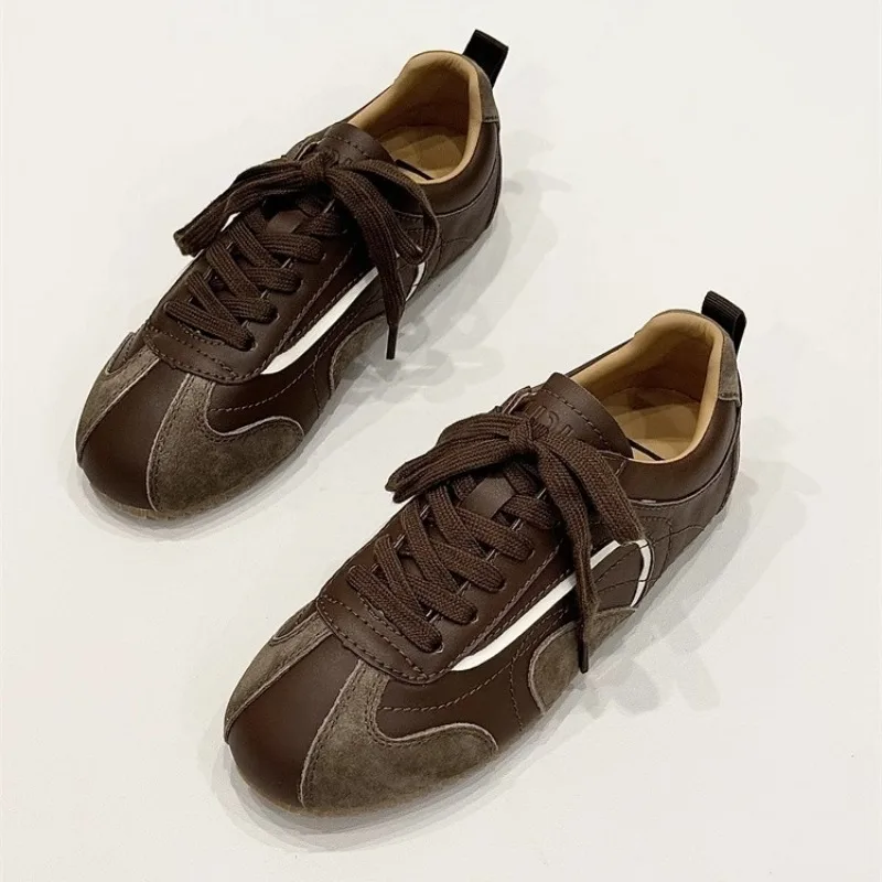 Весенние новые стильные женские кроссовки в стиле ретро с мягкой плоской подошвой, дышащие повседневные удобные женские туфли на шнуровке на подкладке