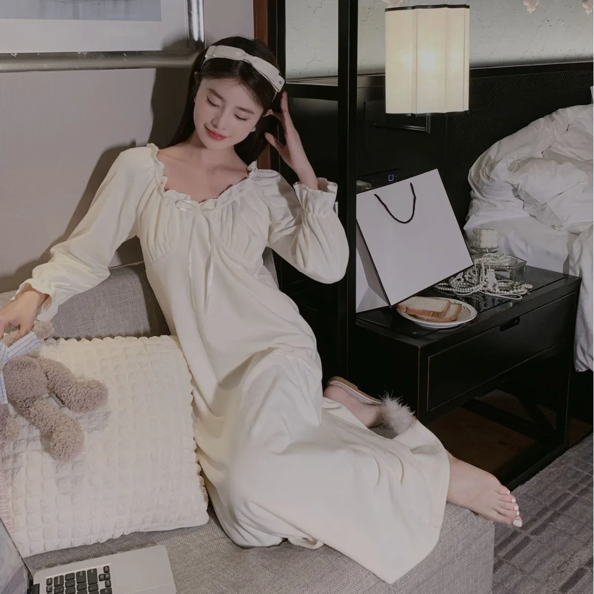 

Island Velvet Sleepdress Women Nightgown Loungewear Autumn Winter Long Sleeve Sleepwear Nightdress Casual Home Dress