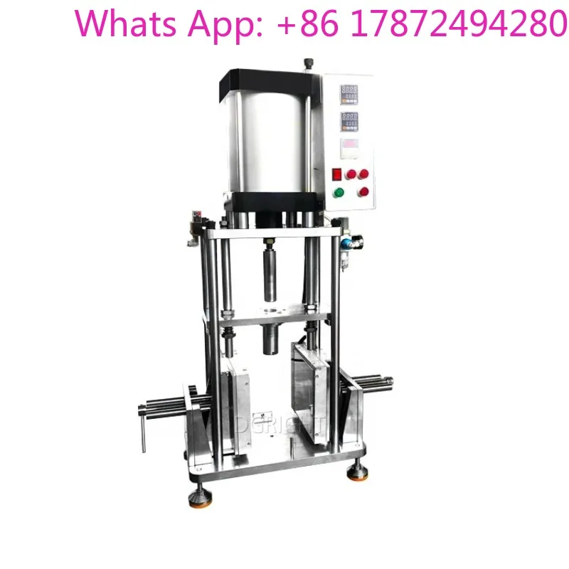 Laboratory Desktop Small Plastic PVC Injection Molding Machine With Mold Preheating Function